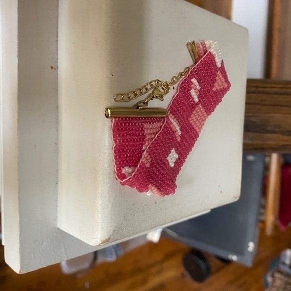 Anthropologie Pink Beaded Bracelet - Picture 3 of 4
